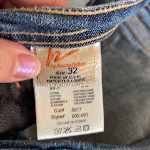 Citizens of humanity, low waist flare size 32 waist - Picture 5 of 9